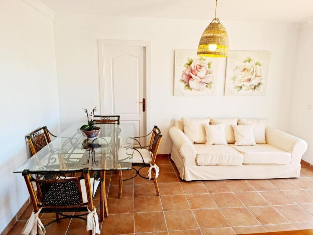 Blue Jasmine Apartment La Cala Del Moral Luaran gambar